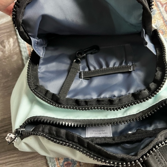 CHAMPION cross body - Picture 3 of 4